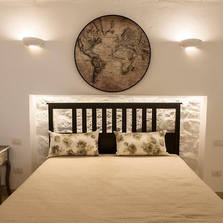 Room'S Cacamece Monopoli Luaran gambar