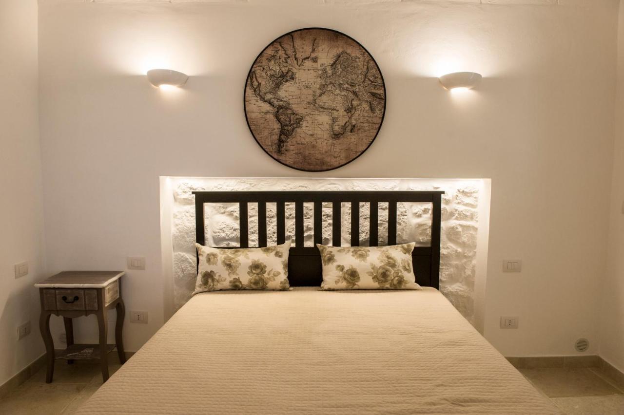 Room'S Cacamece Monopoli Luaran gambar